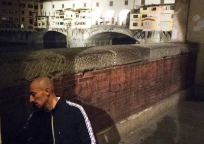 Pulitura graffiti ed imbiancatura loggiato degli Archibusieri